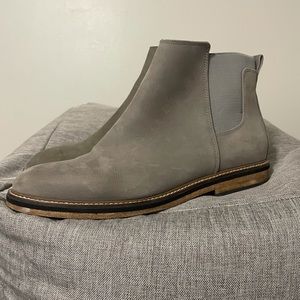 Kelsi dagger Brooklyn gray boots